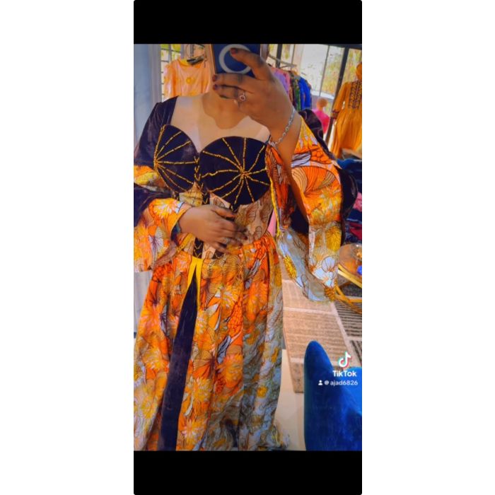 Robe royale dorée inspiration africaine - woodin avec perlage
