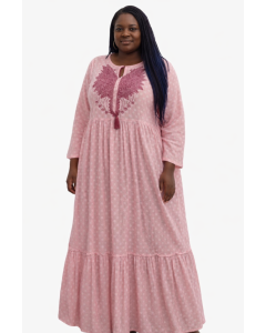 Robe l&eacute;g&egrave;re robe avec broderie